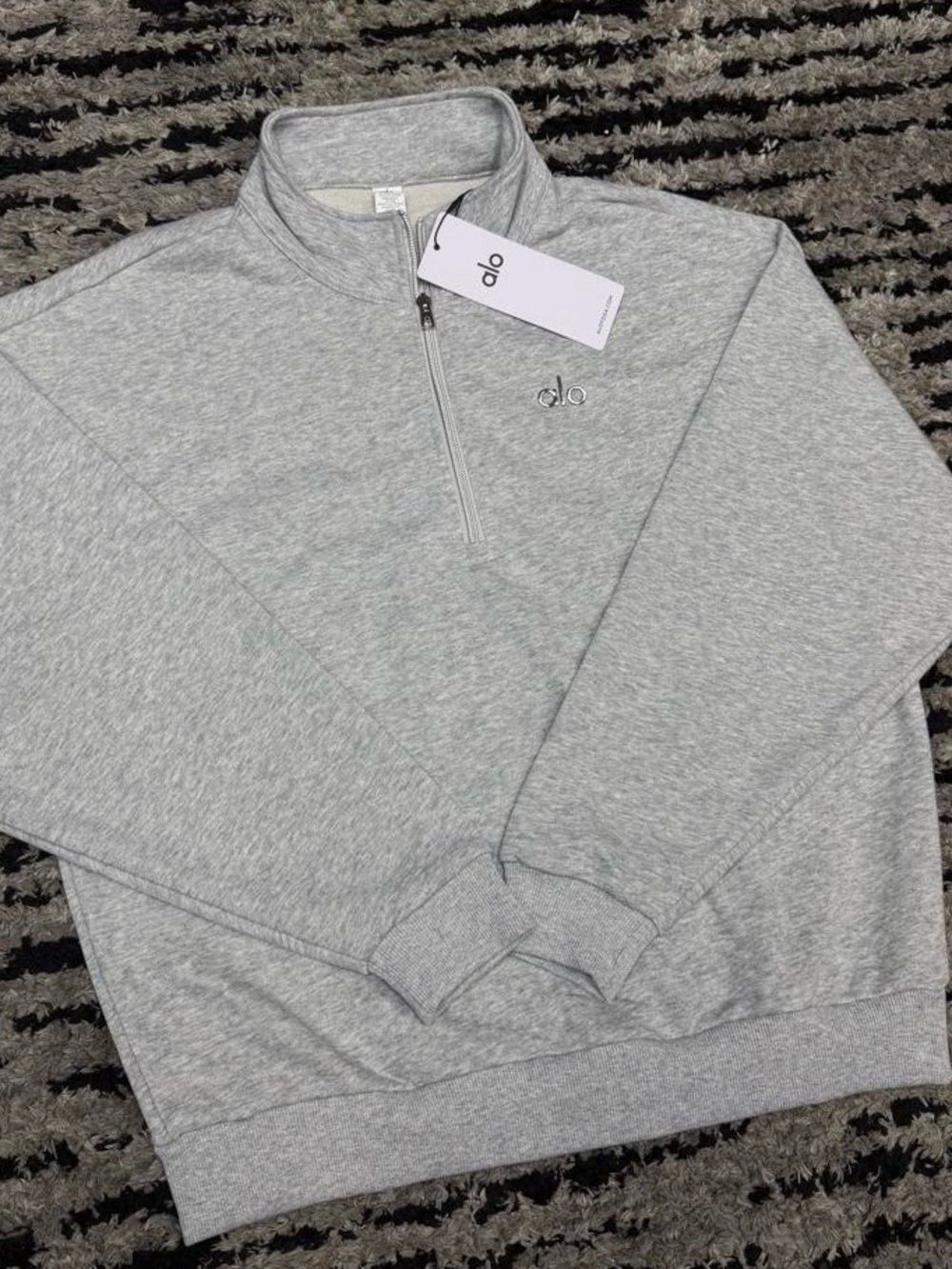 ALO Yoga Men's Light Heather Gray Quarter-Zip Pullover